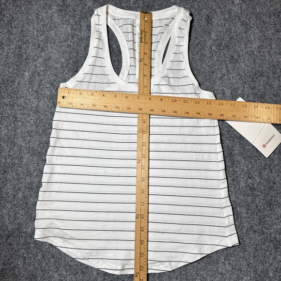 Lululemon Stripe Black White Active Yoga Tank Top Sz 0 NEW NWT - Picture 7 of 7